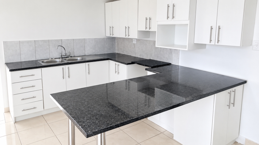 5 Bedroom Property for Sale in Morningside Eastern Cape